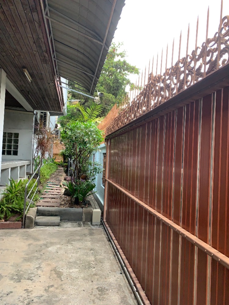 บ้านเดี่ยว ติดถนนบ้านแซ่ พระประแดง / 4 ห้องนอน (ขาย), House next to Ban Sae Road Phra Pradaeng / 4 Bedrooms (SALE) DAO192