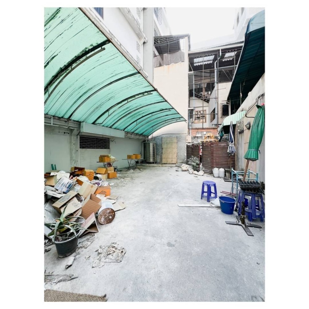 อาคารพาณิชย์ BTS พร้อมพงษ์ / 4 ชั้น (เช่า), Commercial Building BTS Phrom Phong / 4 Floors (RENT) PALM812