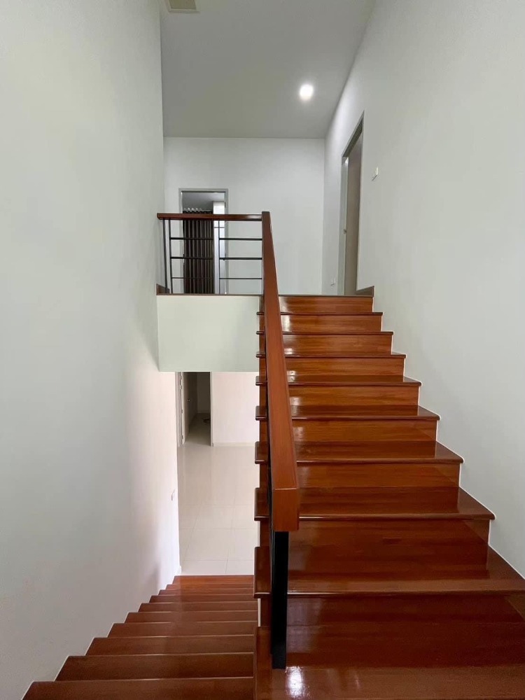 บ้านภูมิชนก พุทธมณฑลสาย 4 / 4 ห้องนอน (ขาย), Baan Phumchanok Phutthamonthon Sai 4 / 4 Bedrooms (SALE) CREAM1164