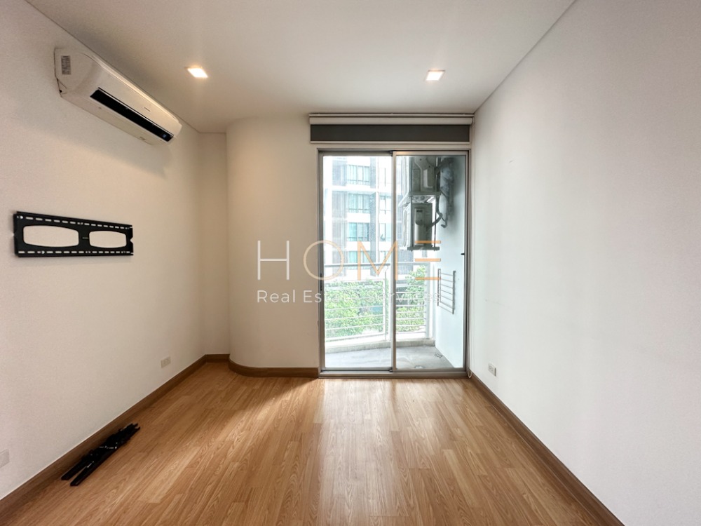 คอนโดห้องมุม ติดรถไฟฟ้าพระโขนง 🔥 Le Luk Condominium / 1 Bedroom (FOR SALE), เลอ ลักซ์ คอนโดมิเนียม / 1 ห้องนอน (ขาย) HL1443