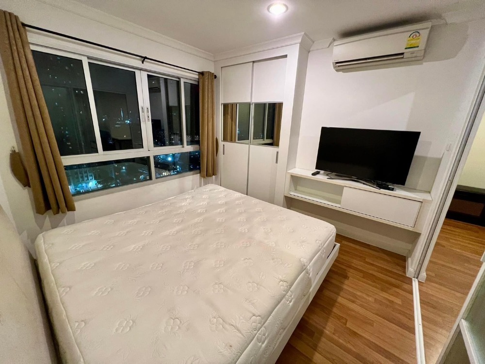 Lumpini Place Rama 9 - Ratchada / 1 Bedroom (SALE WITH TENANT), ลุมพินี เพลส พระราม 9 - รัชดา / 1 ห้องนอน (ขายพร้อมผู้เช่า) LIL208