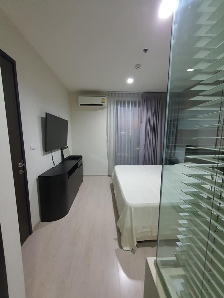 Rhythm Sukhumvit 44/1 / 1 Bedroom (SALE WITH TENANT), ริธึ่ม สุขุมวิท 44/1 / 1 ห้องนอน (ขายพร้อมผู้เช่า) HL705