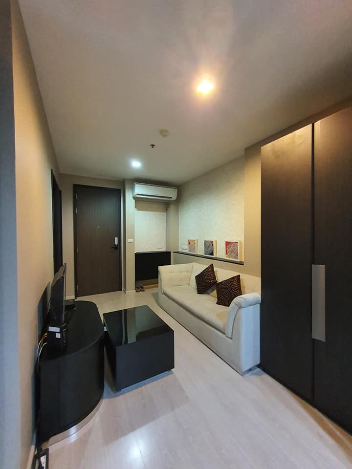 Rhythm Sukhumvit 44/1 / 1 Bedroom (SALE WITH TENANT), ริธึ่ม สุขุมวิท 44/1 / 1 ห้องนอน (ขายพร้อมผู้เช่า) HL705