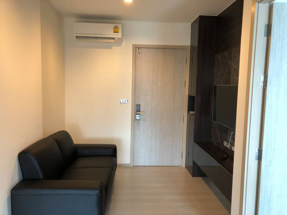 Rhythm Sukhumvit 36 - 38 / 1 Bedroom (SALE WITH TENENT), ริทึ่ม สุขุมวิท 36 - 38 / 1 ห้องนอน (ขายพร้อมผู้เช่า) HL718