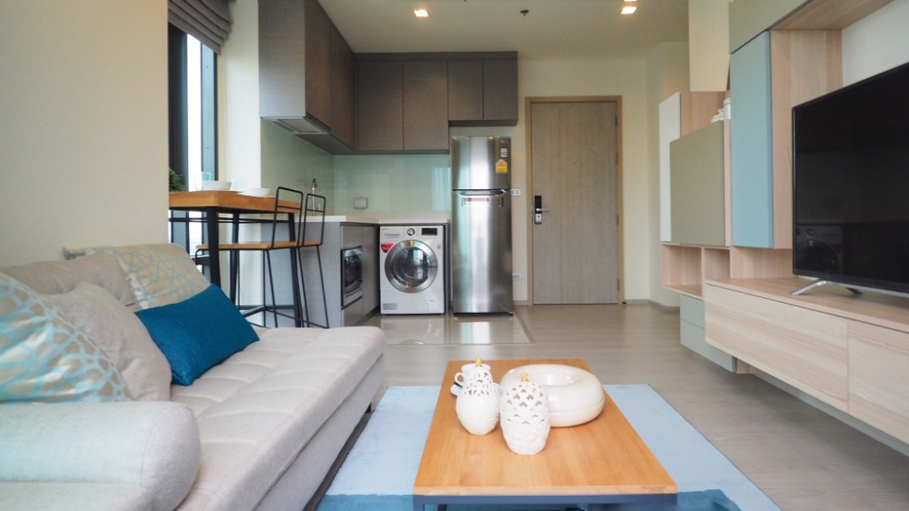 Rhythm Sukhumvit 36 - 38 / 1 Bedroom (SALE WITH TENANT), ริทึ่ม สุขุมวิท 36 - 38 / 1 ห้องนอน (ขายพร้อมผู้เช่า) HL711