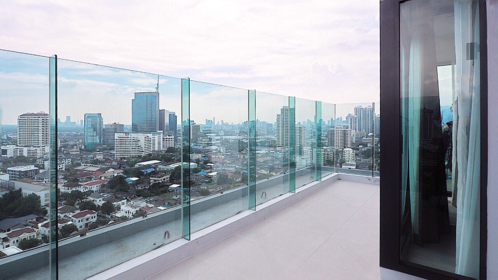 Rhythm Sukhumvit 36 - 38 / 2 Bedrooms (SALE WITH TENANT), ริทึ่ม สุขุมวิท 36 - 38 / 2 ห้องนอน (ขายพร้อมผู้เช่า) HL708