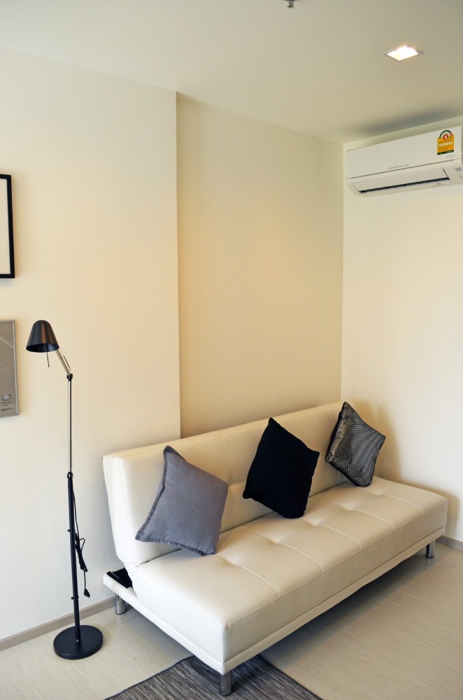 Rhythm Sukhumvit 36 - 38 / 1 Bedroom (SALE WITH TENANT), ริทึ่ม สุขุมวิท 36 - 38 / 1 ห้องนอน (ขายพร้อมผู้เช่า) HL815