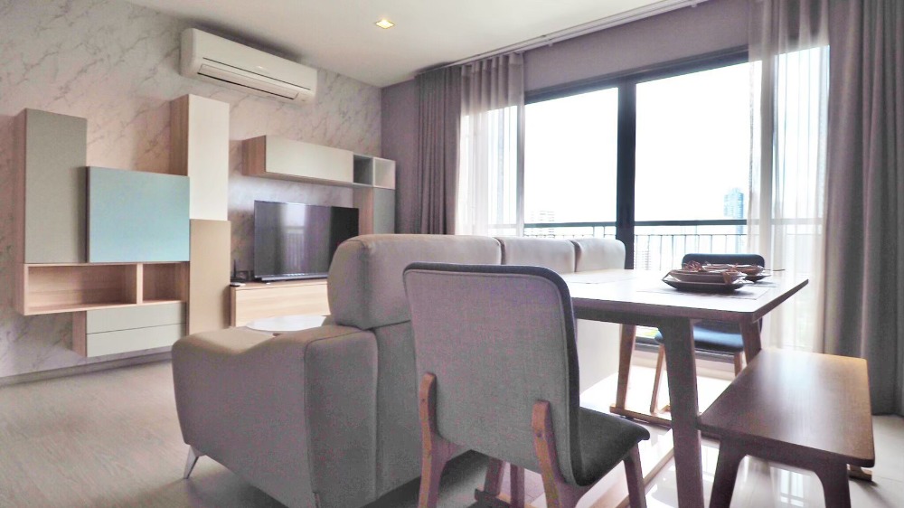 Rhythm Sukhumvit 36 - 38 / 2 Bedrooms (SALE WITH TENANT), ริทึ่ม สุขุมวิท 36 - 38 / 2 ห้องนอน (ขายพร้อมผู้เช่า) HL706