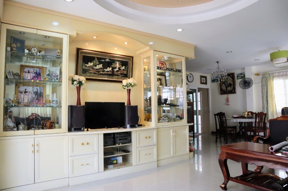 มณเฑียรทอง พุทธมณฑลสาย 4 / 4 ห้องนอน (ขาย), Montien Thong Phutthamonthon Sai 4 / 4 Bedrooms (SALE) CREAM1174