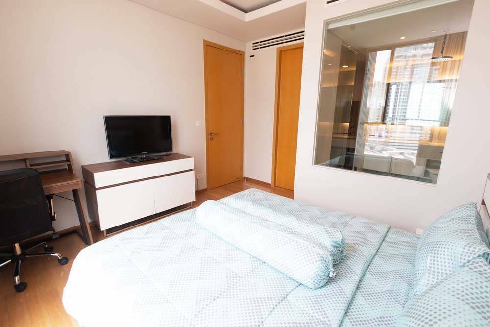 Aequa Sukhumvit 49 / 1 Bedroom (SALE WITH TENANT), เอควา สุขุมวิท 49 / 1 ห้องนอน (ขายพร้อมผู้เช่า) HL879