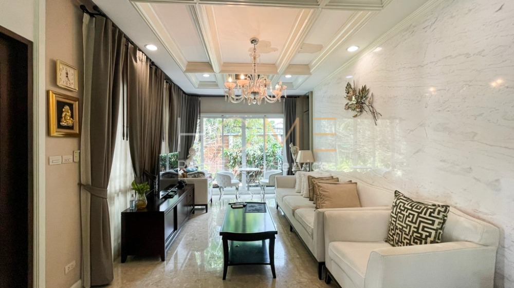 บ้านเดี่ยว แกรนด์ บางกอก บูเลอวาร์ด พระราม 9 / 5 ห้องนอน (ให้เช่า), Grand Bangkok Boulevard Rama 9 / Detached House 5 Bedrooms (FOR RENT) TP112