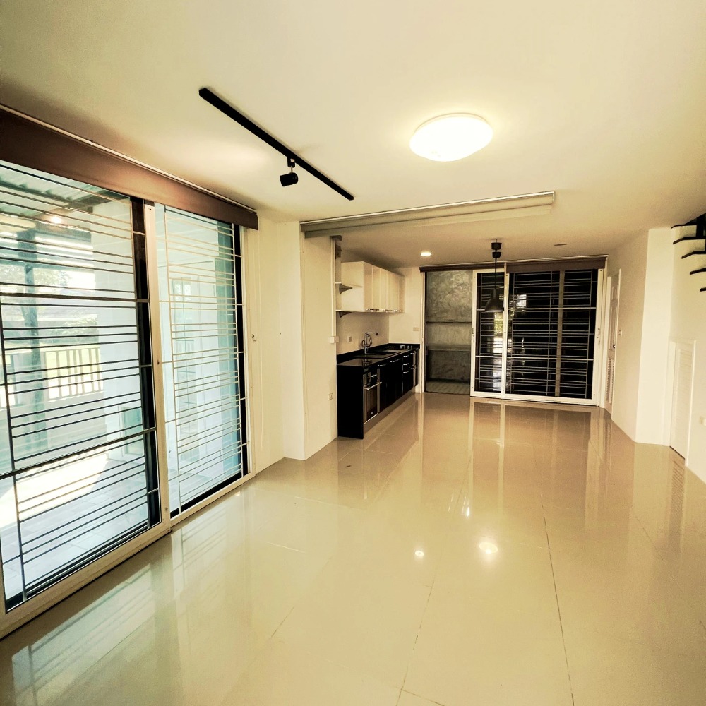 ทาวน์โฮม เดอะ วิลโล่ว์ ทาวน์โฮม / 3 ห้องนอน (ขาย), The Willow Townhome / Townhome 3 Bedrooms (FOR SALE) TAN697