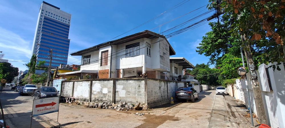 บ้านพร้อมที่ดิน อินทามระ 24 / 3 ห้องนอน (ขาย), House with Land Inthamara 24 / 3 Bedrooms (FOR SALE) NUB616