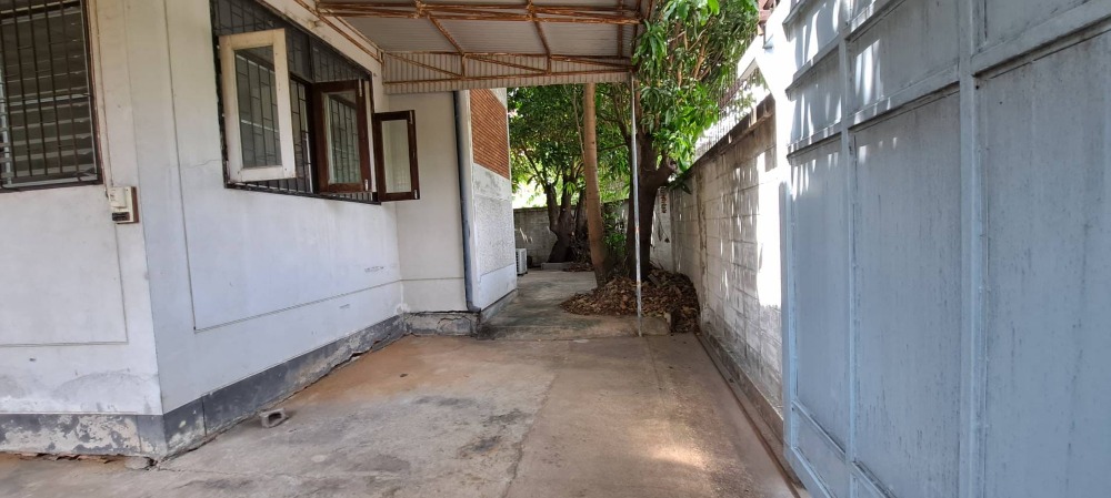 บ้านพร้อมที่ดิน อินทามระ 24 / 3 ห้องนอน (ขาย), House with Land Inthamara 24 / 3 Bedrooms (FOR SALE) NUB616