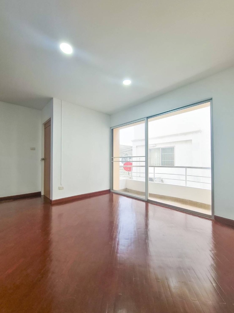 ทาวน์โฮม ศุภาลัย วิลล์ รัชดา 32 / 4 ห้องนอน (ขาย), Supalai Ville Ratchada 32 / Townhome 4 Bedrooms (FOR SALE) MEAW534