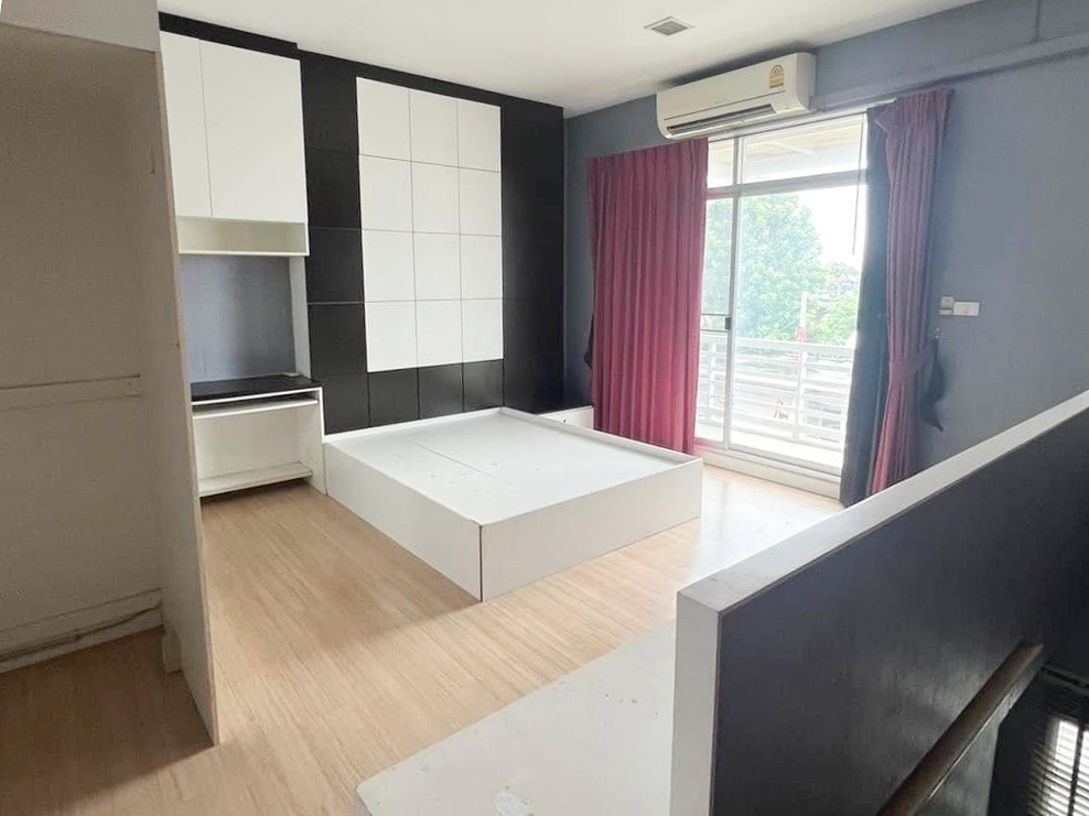 ทาวน์โฮม บ้านใหม่ พระราม 9 - ศรีนครินทร์ / 3 ห้องนอน (ขาย), Baan Mai Rama 9 - Srinakarin / Townhome 3 Bedrooms (FOR SALE) JANG241