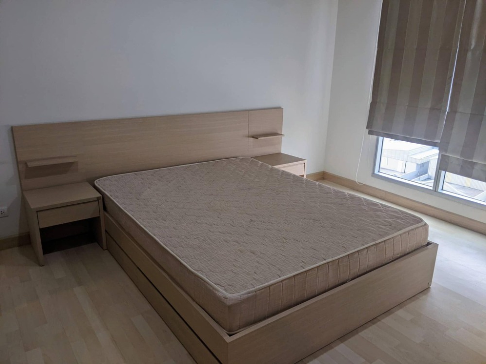 Rhythm Ratchada / 1 Bedroom (SALE WITH TENANT), ริธึ่ม รัชดา / 1 ห้องนอน (ขายพร้อมผู้เช่า) LIL240