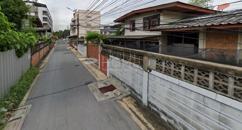 บ้านเดี่ยว ซอย รัชดา 72 / 5 ห้องนอน (ขาย), Detached House Soi Ratchada 72 / 5 Bedrooms (SALE) STD001