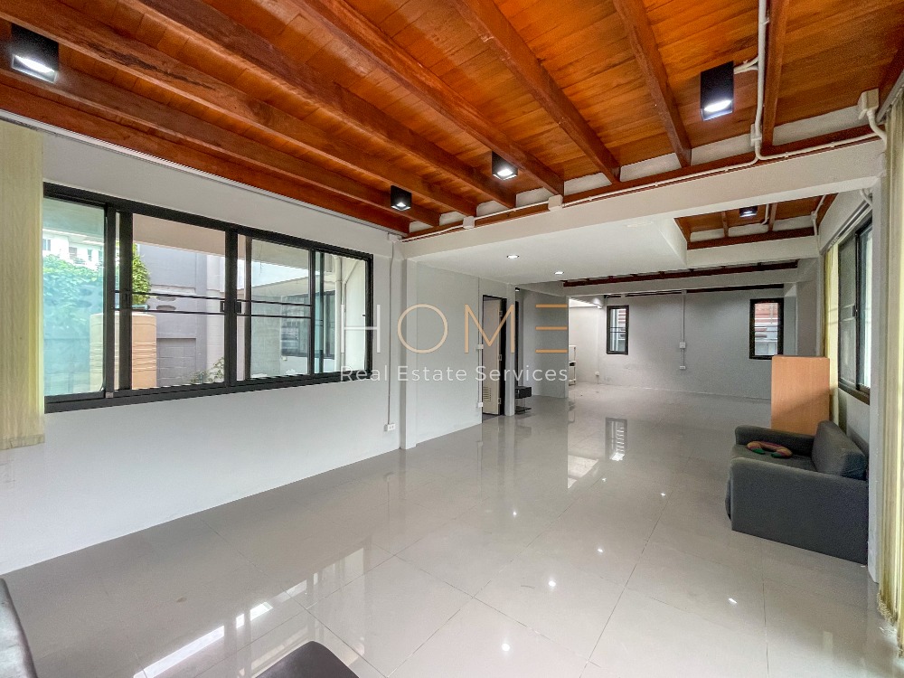 บ้านเดี่ยว พัฒนาการ 69 / 4 ห้องนอน (ขาย), Detached House Pattanakarn 69 / 4 Bedrooms (FOR SALE) TIK544