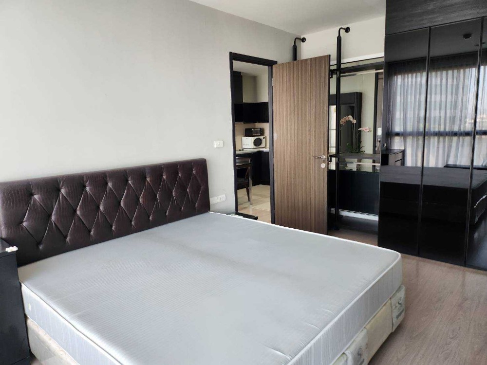 Rhythm Sukhumvit 44/1 / 1 Bedroom (SALE WITH TENANT), ริทึ่ม สุขุมวิท 44/1 / 1 ห้องนอน (ขายพร้อมผู้เช่า) HL1790