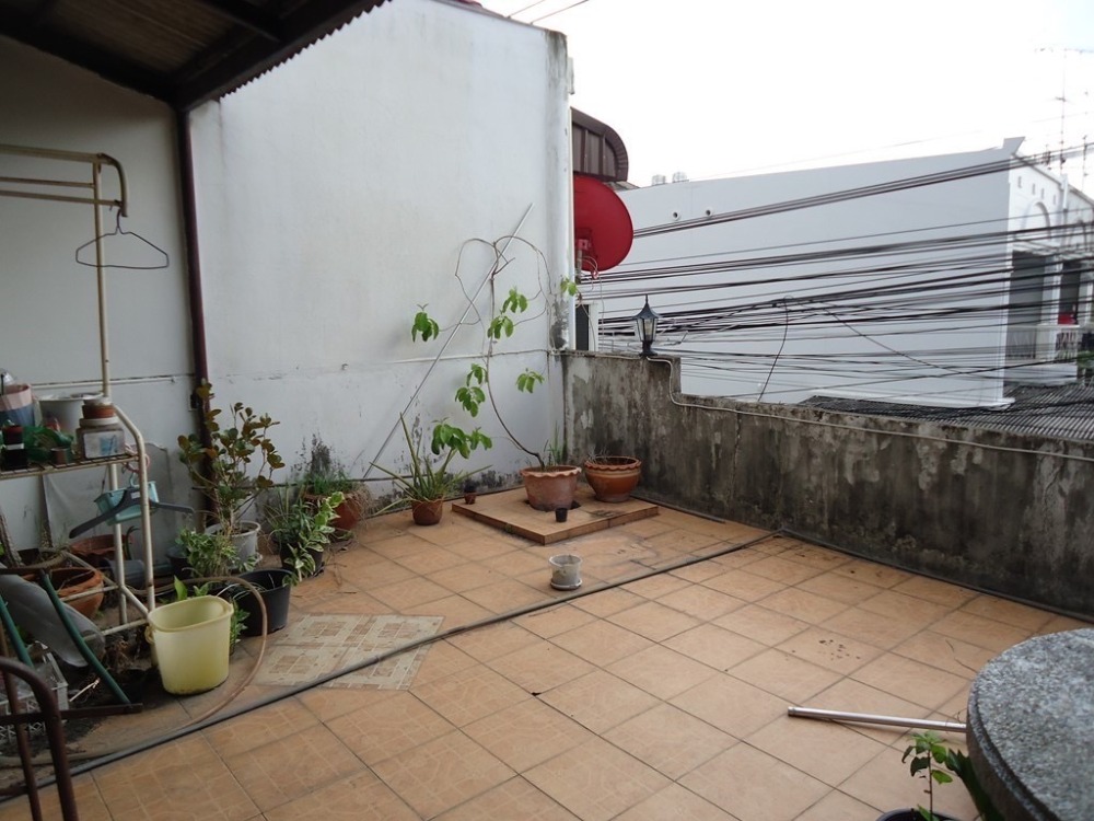 ทาวน์เฮ้าส์ พหลโยธิน 35 / 2 ห้องนอน (ขาย), Townhouse Phaholyothin 35 / 2 Bedrooms (FOR SALE) MEAW546