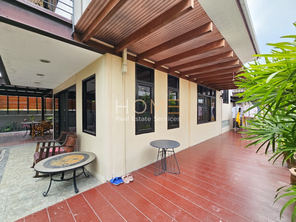 บ้านเดี่ยว ซอยนวมินทร์ 40 / 5 ห้องนอน (ขาย), Detached House Soi Nawamin 40 / 5 Bedrooms (FOR SALE) TAN711