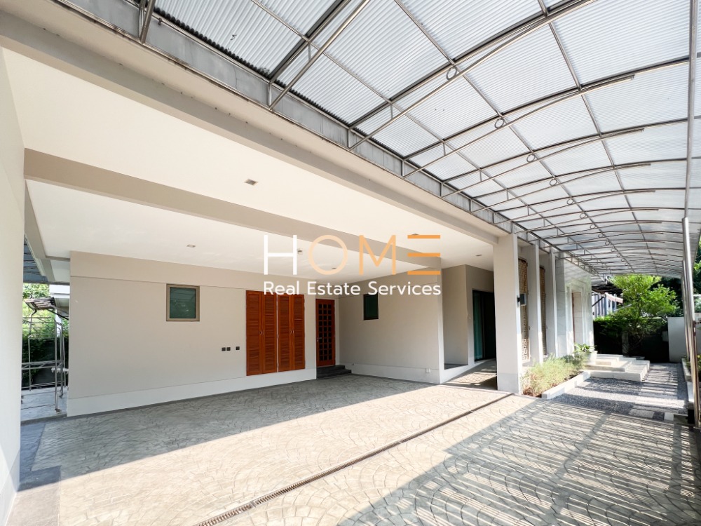 บ้านเดี่ยว แกรนด์ บางกอก บูเลอวาร์ด ศรีนครินทร์ / 4 ห้องนอน (ขาย), Grand Bangkok Boulevard Srinakarin / Detached House 4 Bedrooms (FOR SALE) PUY454