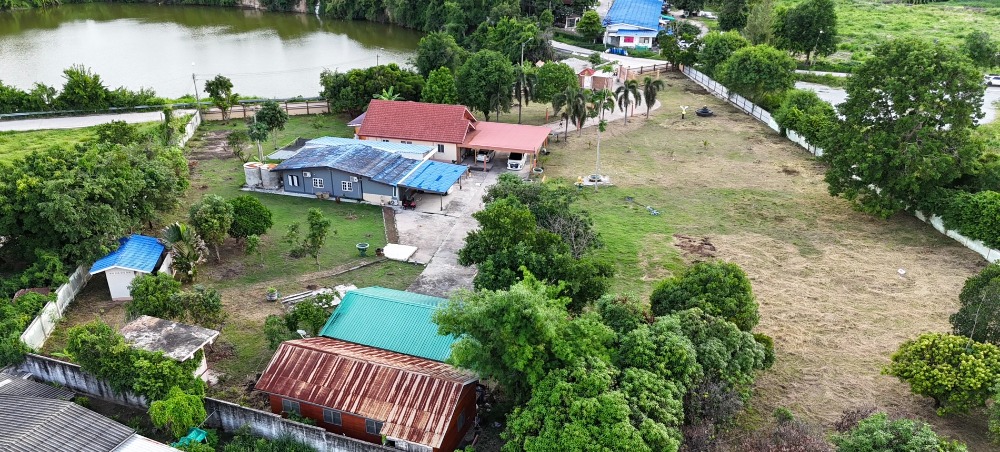 ที่ดินพร้อมบ้าน หนองรี เมือง / (ขาย), Land with Houses Nong Ri Muang / (SALE) AA061