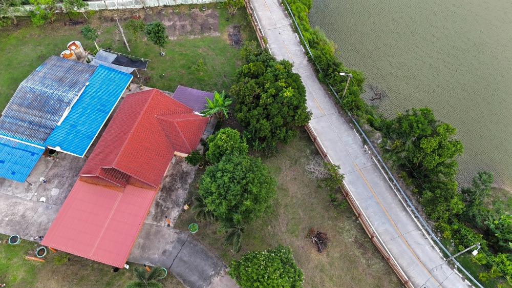 ที่ดินพร้อมบ้าน หนองรี เมือง / (ขาย), Land with Houses Nong Ri Muang / (SALE) AA061