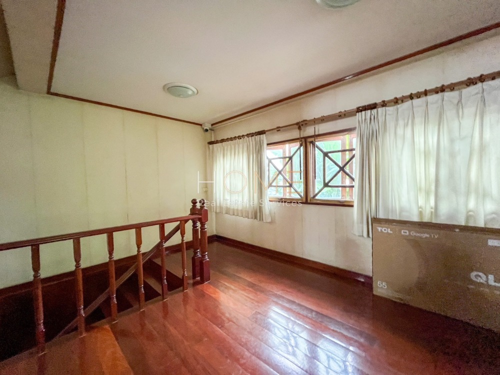 บ้านเดี่ยว สาธุประดิษฐ์ 34 / 6 ห้องนอน (ขาย), Detached House Sathu Pradit 34 / 6 Bedrooms (SALE) NUT1111