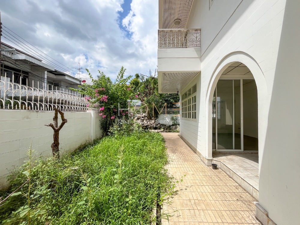 บ้านเดี่ยว ซอยเย็นอากาศ / 4 ห้องนอน (ขาย), Detached House Soi Yen Akat / 4 Bedrooms (SALE) NUT1113