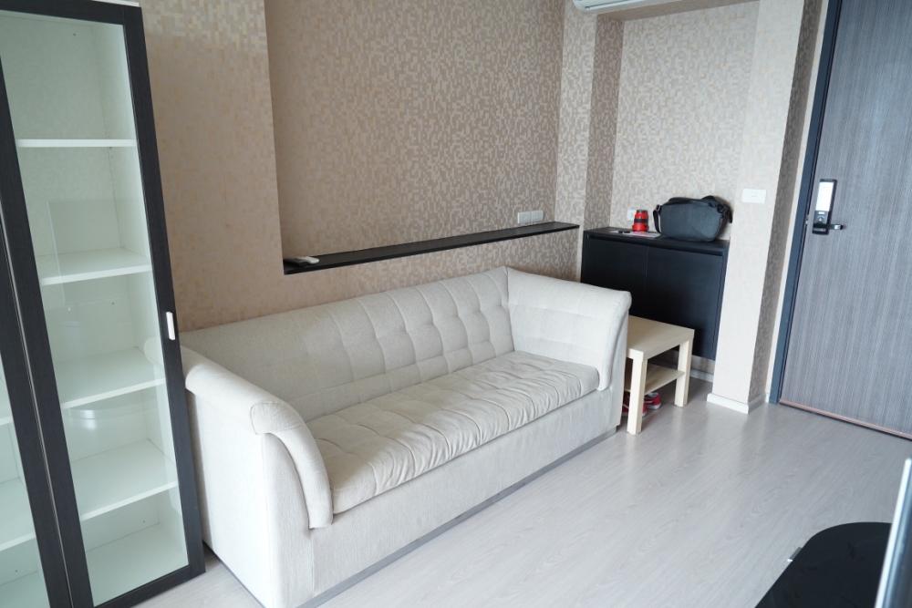 Rhythm Sukhumvit 44/1 / 1 Bedroom (SALE WITH TENANT), ริทึ่ม สุขุมวิท 44/1 / 1 ห้องนอน (ขายพร้อมผู้เช่า) HL1821