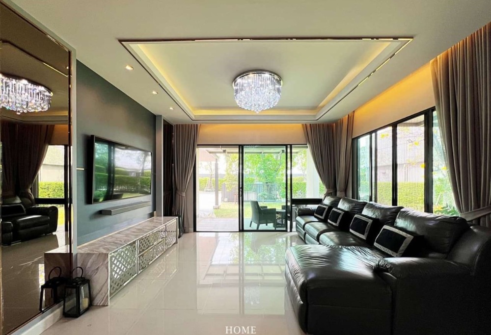 บ้านเดี่ยว บุราสิริ วัชรพล / 5 ห้องนอน (ขาย), Burasiri Watcharapol / Detached House 5 Bedrooms (FOR SALE) FEW092