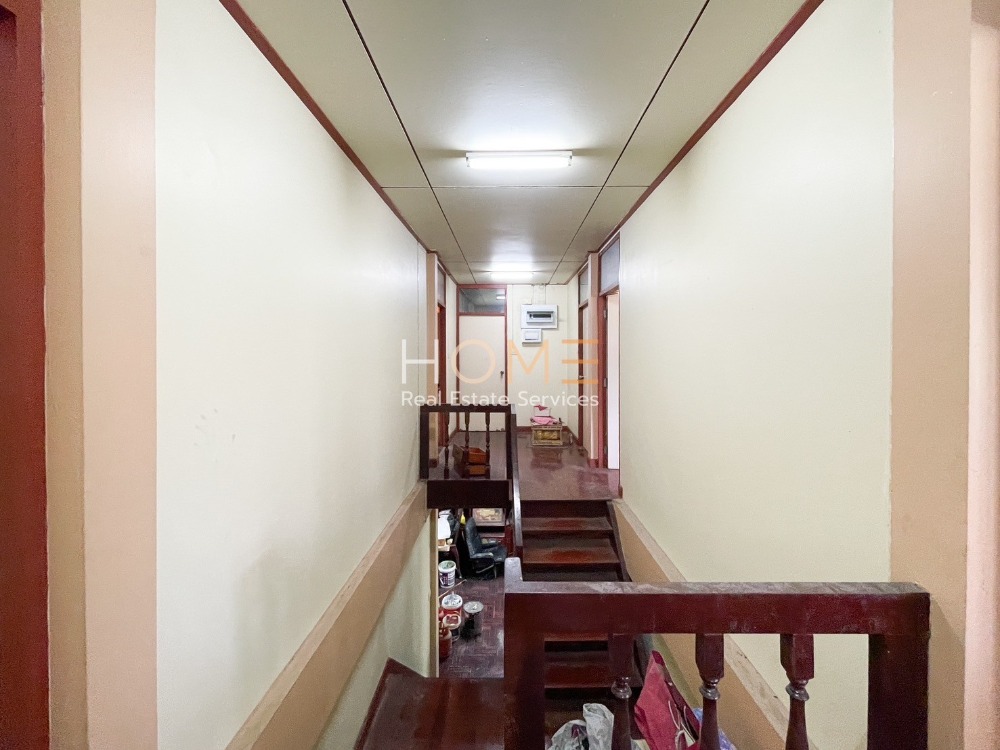 บ้านเดี่ยว ซอยบางขุนนนท์ 16 / 5 ห้องนอน (ขาย), Detached House Soi Bang Khun Non 16 / 5 Bedrooms (SALE) MHOW302