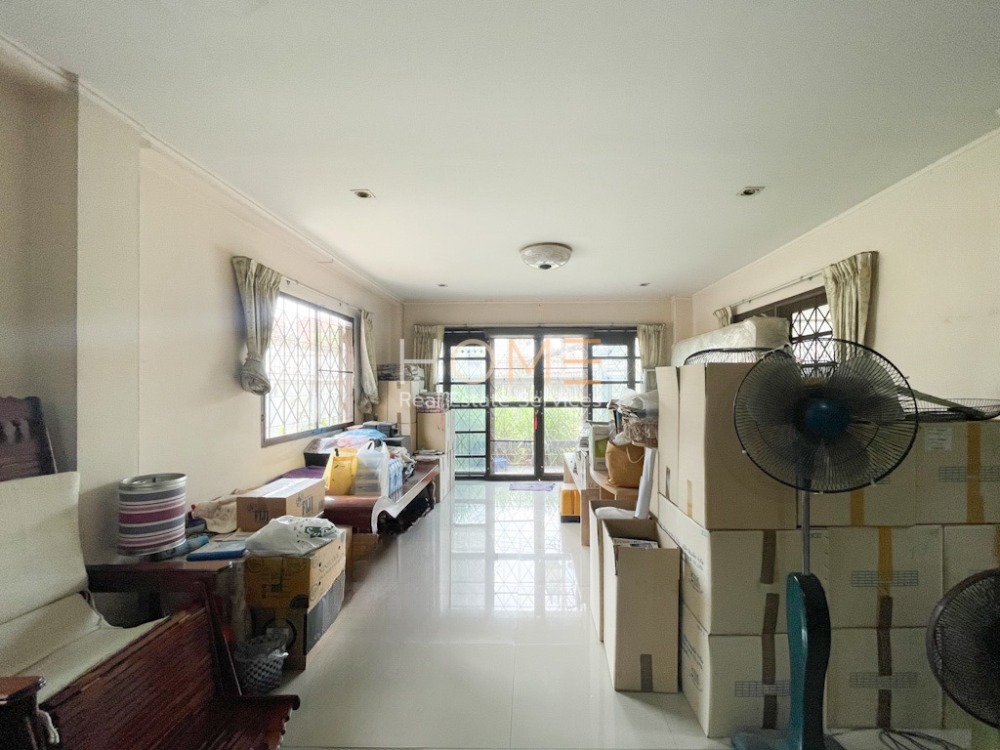 บ้านเดี่ยว ลาดพร้าว 35 / 5 ห้องนอน (ขาย), Detached House Ladprao 35 / 5 Bedrooms (FOR SALE) MEAW302