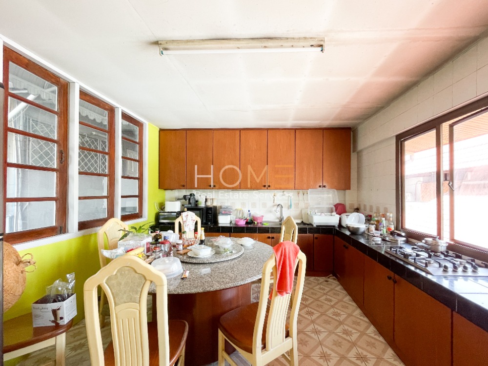 ทาวน์เฮ้าส์ สัมมากร 2 / 6 ห้องนอน (ขาย), Townhouse Sammakorn 2 / 6 Bedrooms (FOR SALE) MEAW428