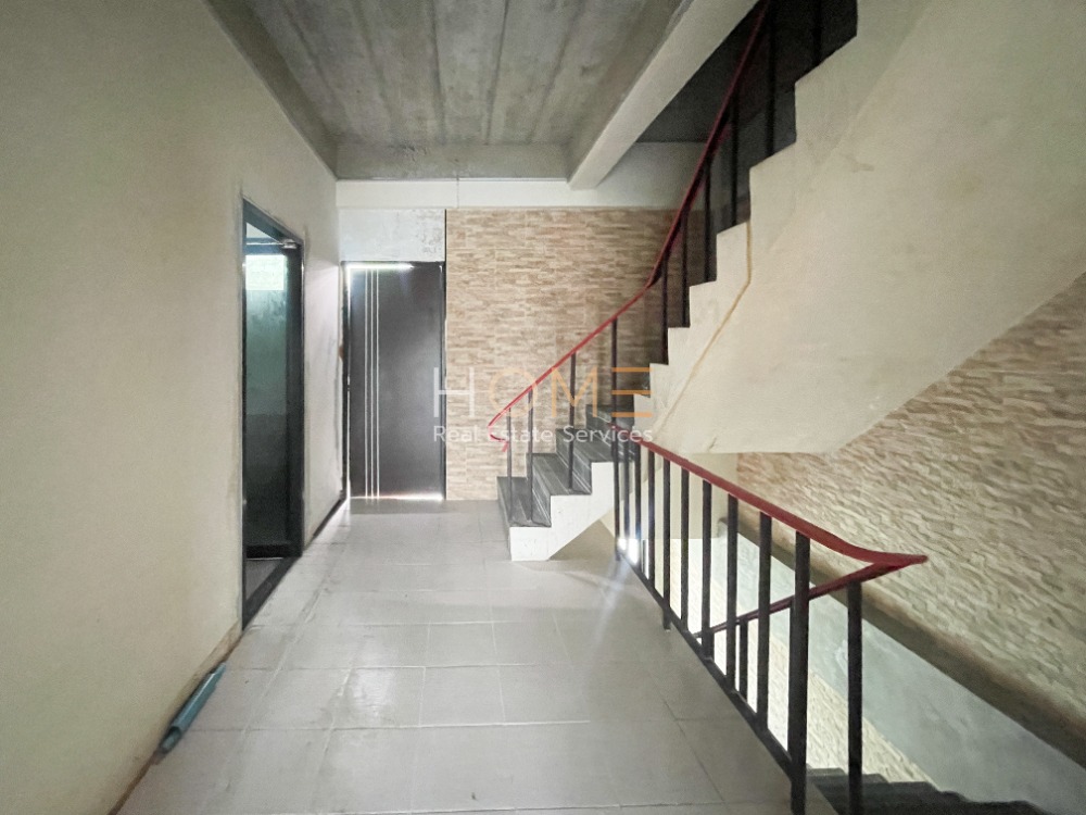 ทาวน์เฮ้าส์ ลาดพร้าววังหิน 29 / 3 ห้องนอน (ขาย), Townhouse Ladprao Wanghin 29 / 3 Bedrooms (FOR SALE) MEAW501