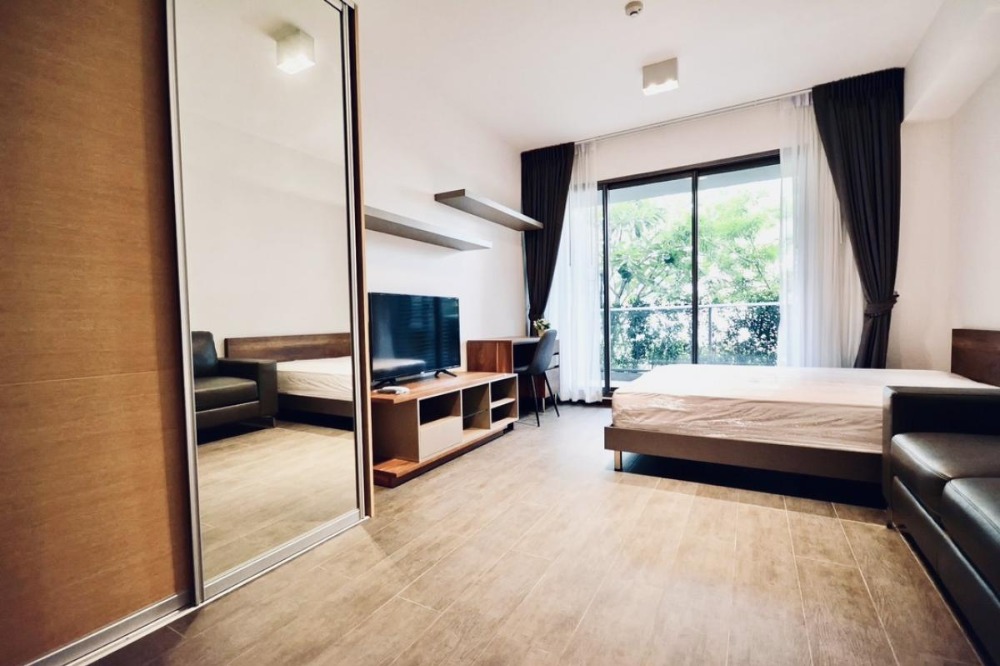 The Lofts Ekkamai / Studio (SALE WITH TENANT), เดอะ ลอฟท์ เอกมัย / ห้องสตูดิโอ (ขายพร้อมผู้เช่า) HL1832