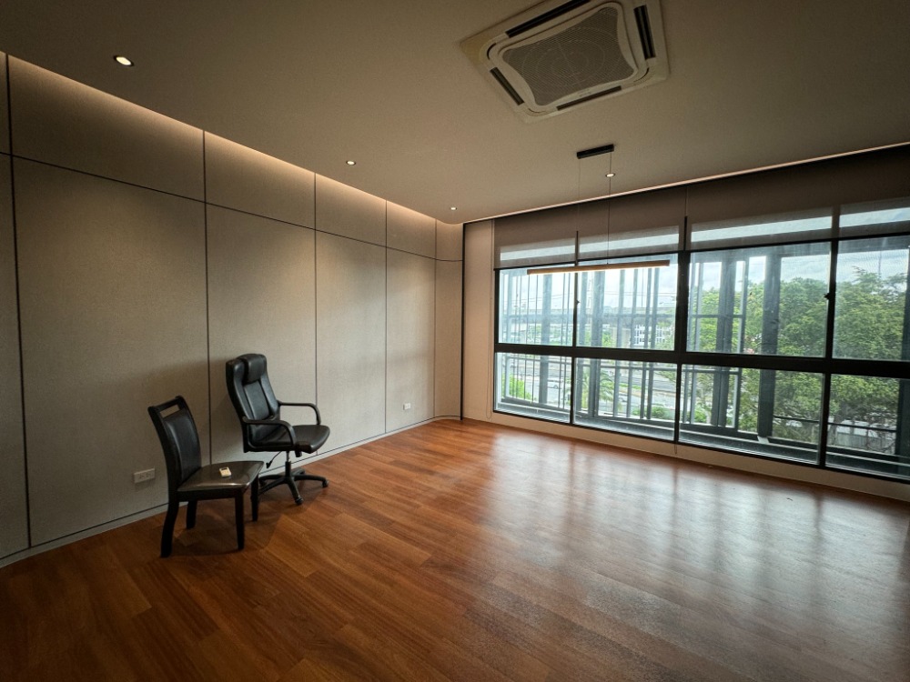 โฮมออฟฟิศ เดอะ พรีเที่ยม บางนา / 5 ชั้น (ให้เช่า), The Pretium Bangna / Home Office 5 Storey (FOR RENT) CJ532