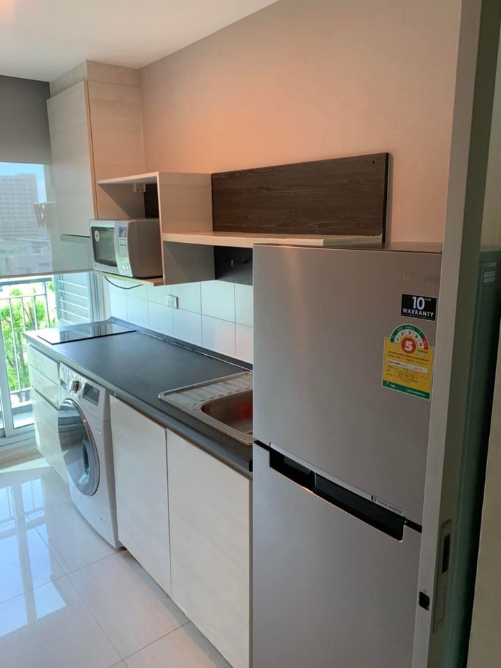 Life Ratchadapisek / 1 Bedroom (SALE WITH TENANT), ไลฟ์ รัชดาภิเษก / 1 ห้องนอน (ขายพร้อมผู้เช่า) LIL270