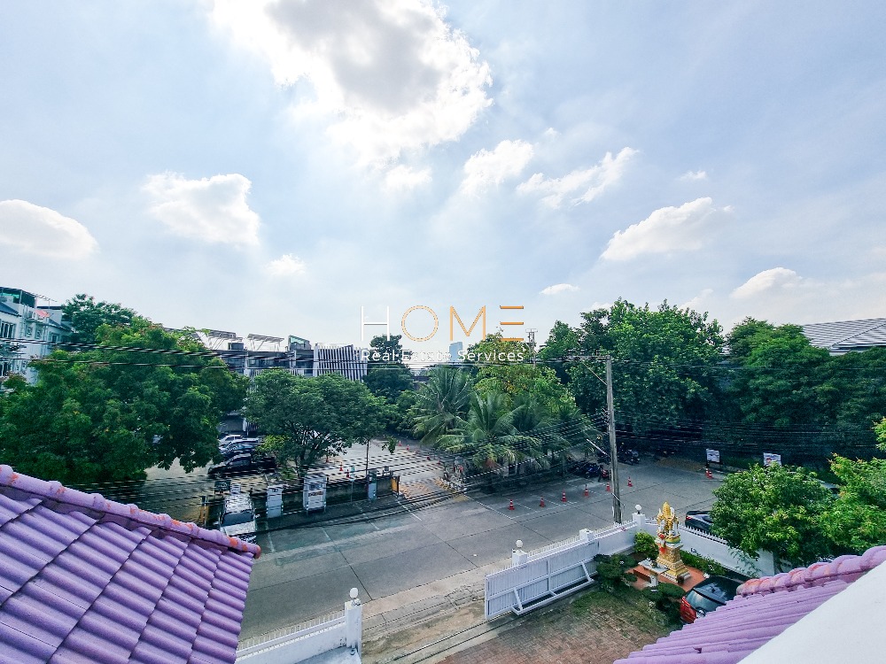 โฮมออฟฟิศ ทาวน์อินทาวน์ / 3 ชั้น (ขายพร้อมผู้เช่า), Home Office Town in Town / 3 Storey (SALE WITH TENANT) JANG256