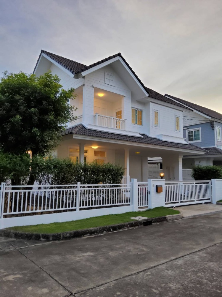 บ้านเดี่ยว บุราสิริ ปัญญาอินทรา / 3 ห้องนอน (ขาย), Burasiri Panyaintra / Detached House 3 Bedrooms (FOR SALE) TAN737