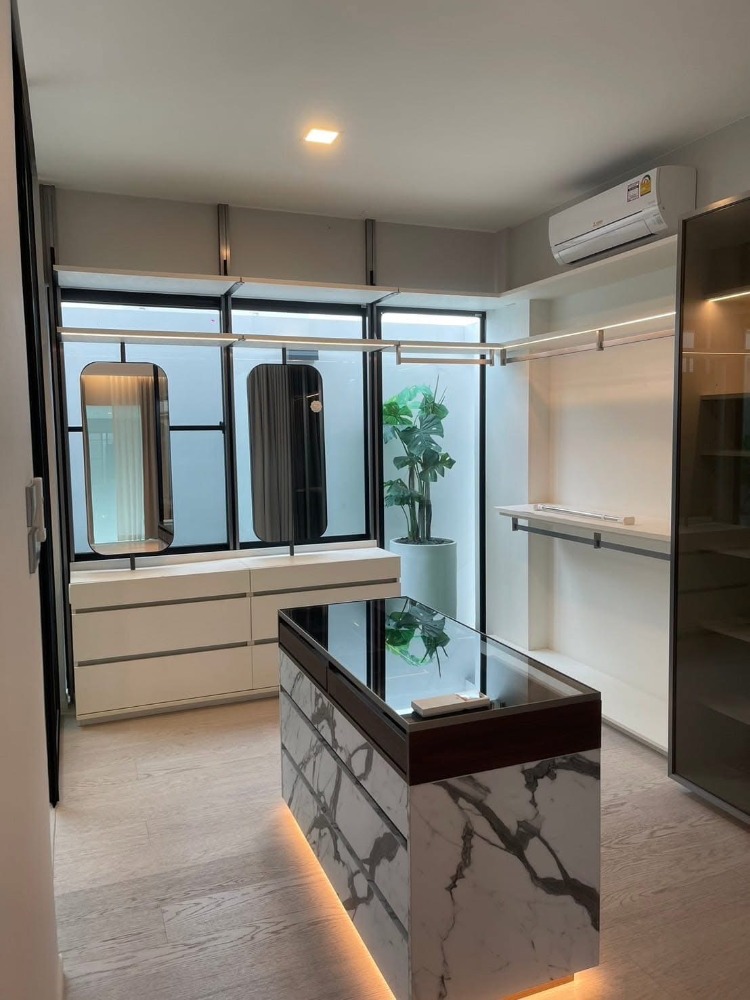 บ้านเดี่ยว นันทวัน พระราม 9 - ศรีนครินทร์ / 4 ห้องนอน (ให้เช่า), Nantawan Rama 9 - Srinakarin / Detached House 4 Bedrooms (FOR RENT) TIK559