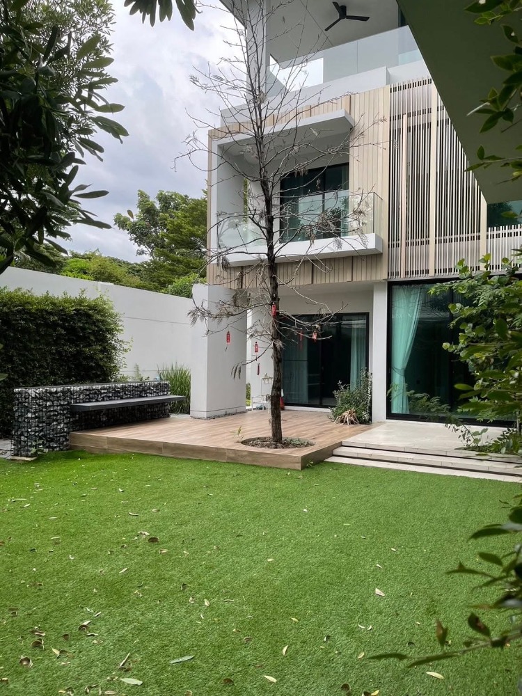 บ้านเดี่ยว นันทวัน พระราม 9 - ศรีนครินทร์ / 4 ห้องนอน (ให้เช่า), Nantawan Rama 9 - Srinakarin / Detached House 4 Bedrooms (FOR RENT) TIK559