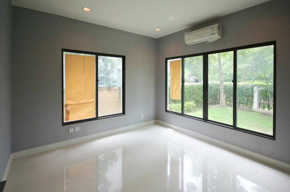 บ้านเดี่ยว เศรษฐสิริ ศรีนครินทร์ - พระราม 9 / 5 ห้องนอน (ขาย), Setthasiri Srinakarin - Rama 9 / Detached House 5 Bedrooms (FOR SALE) JANG258