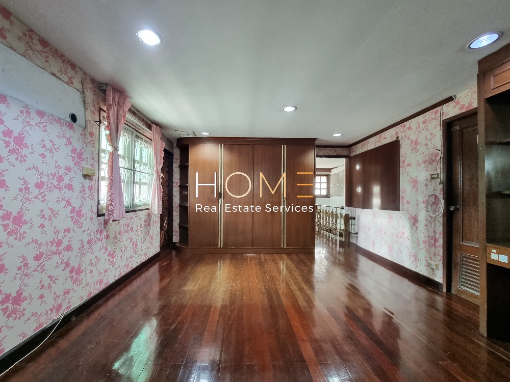 บ้านเดี่ยว ซอยรามคำแหง 60 / 3 ห้องนอน (ขายพร้อมผู้เช่า), Detached House Soi Ramkhamhaeng 60 / 3 Bedrooms (SALE WITH TENANT) JANG262