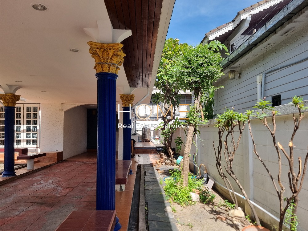 บ้านเดี่ยว ซอยรามคำแหง 60 / 3 ห้องนอน (ขายพร้อมผู้เช่า), Detached House Soi Ramkhamhaeng 60 / 3 Bedrooms (SALE WITH TENANT) JANG262