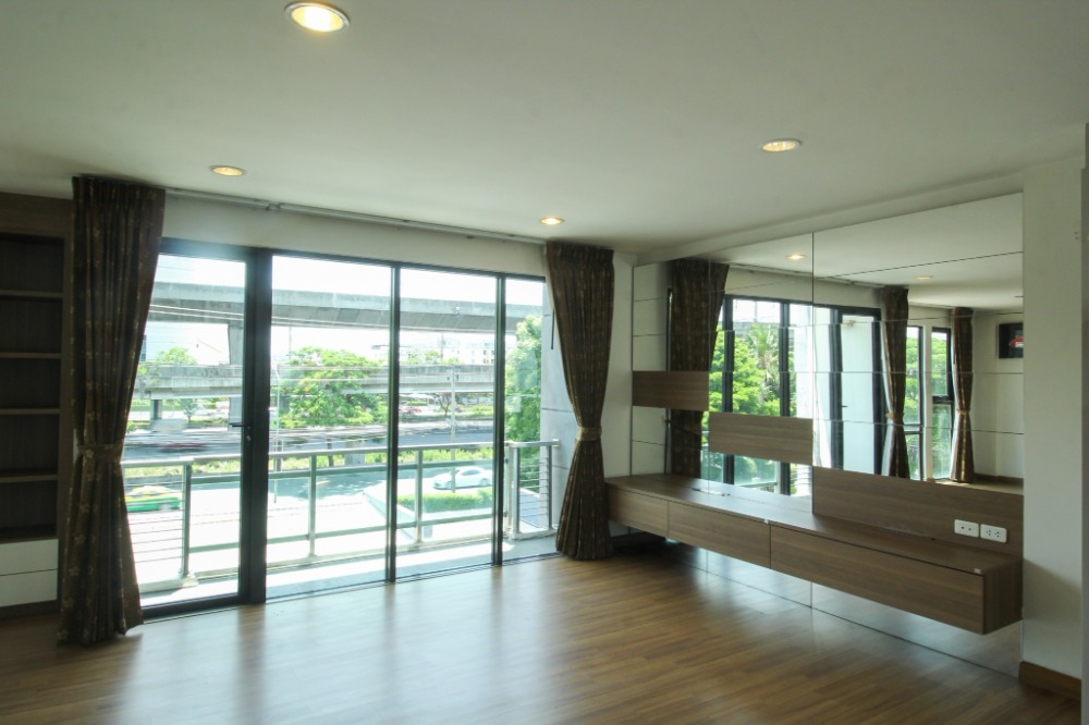 โฮมออฟฟิศ เอ็นเตอร์ไพร์ซ ปาร์ค บางนา / 4 ชั้น (ขาย), Enterprize Park Bangna / Home Office 4 Storey (FOR SALE) CJ541