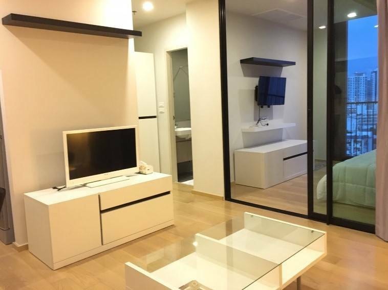 Noble ReD / 1 Bedroom (SALE WITH TENANT), โนเบิล รีดี / 1 ห้องนอน (ขายพร้อมผู้เช่า) PLOYW055