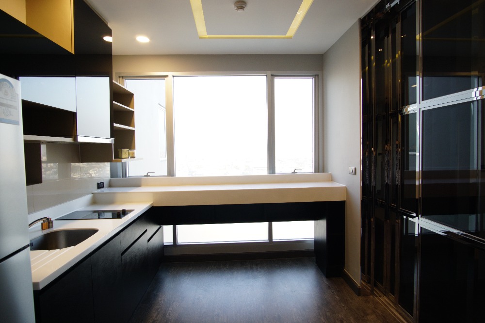 Rhythm Phahol - Ari / 1 Bedroom (SALE WITH TENANT), ริธึ่ม พหล - อารีย์ / 1 ห้องนอน (ขายพร้อมผู้เช่า) PLOYW042